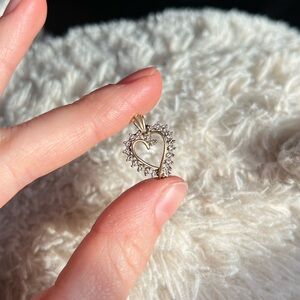JCM 10k Heart Pendant